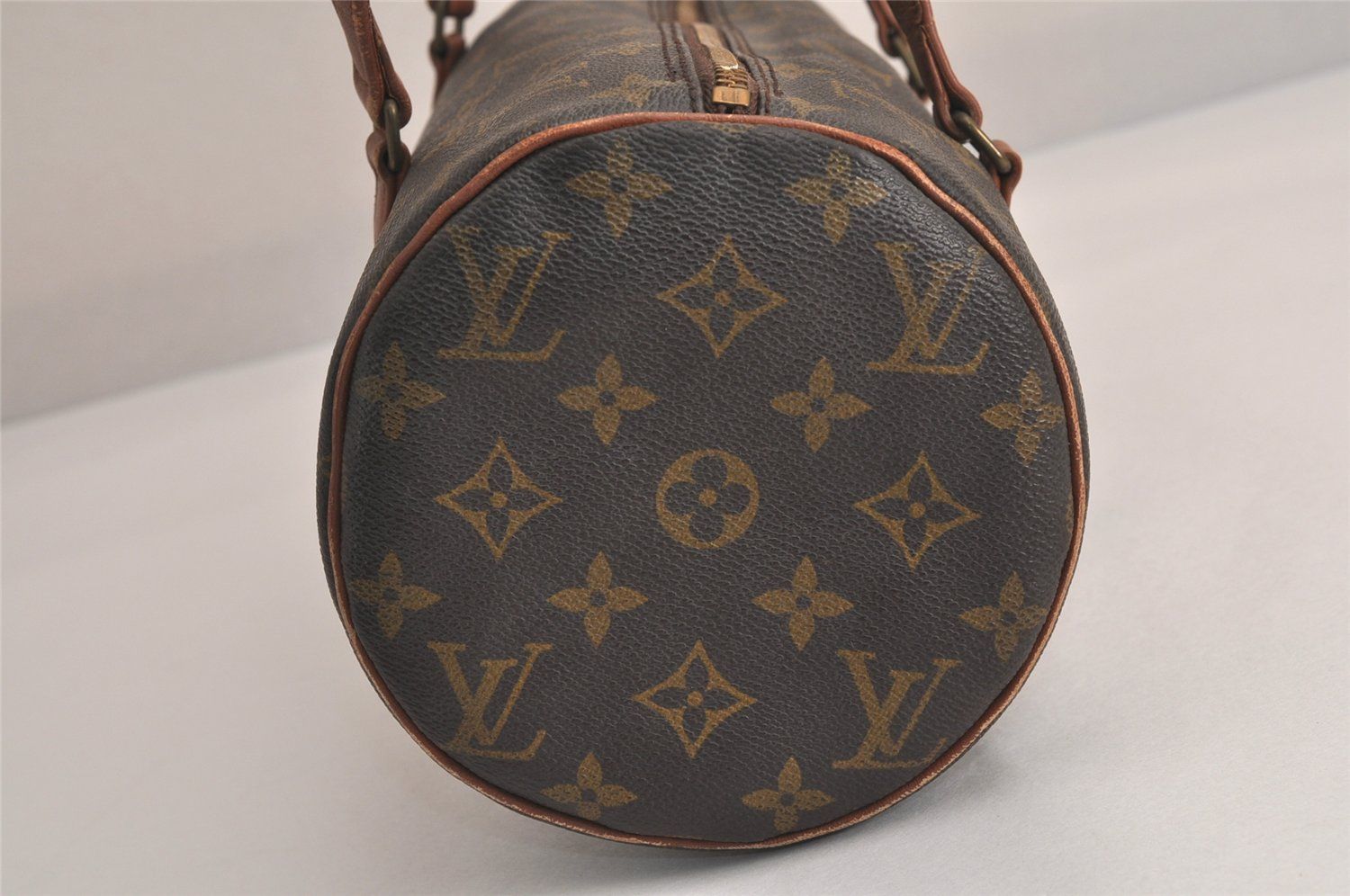 LOUIS VUITTON ルイヴィトン モノグラム パピヨン 30
