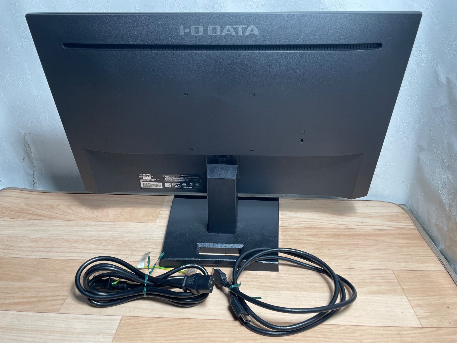 3辺フレームレス＆広視野角ADSパネル