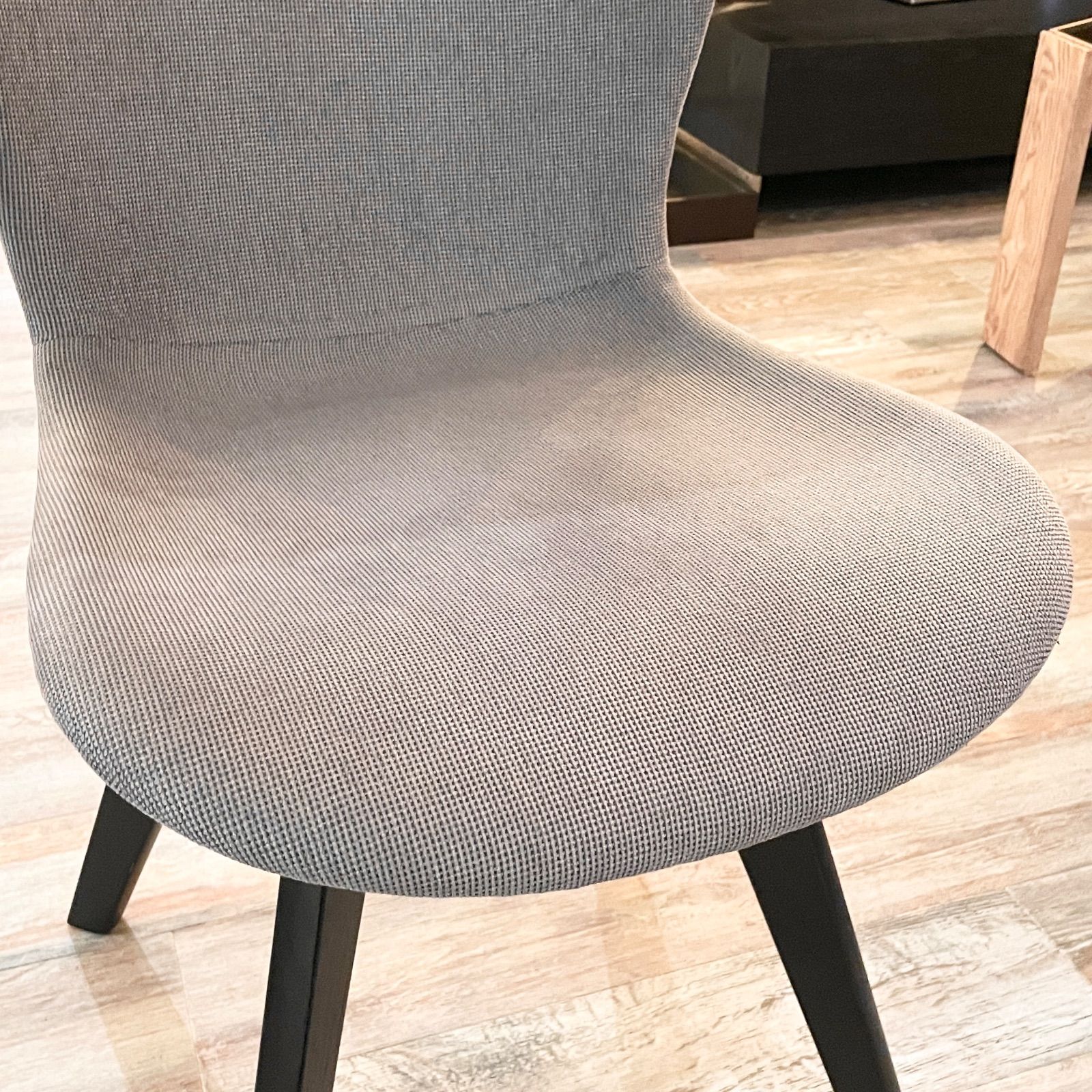 C-07046 BoConcept ダイニングチェア ADELAIDE ボーコンセプト アデレード アームレスチェア 送料込み 全国配送