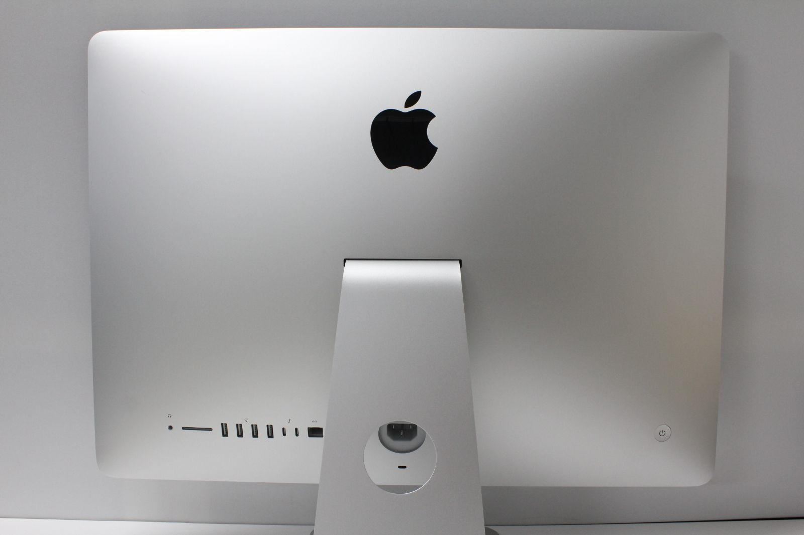 iMac（Retina 4K,21.5インチ,2017）1.03TB/8GB〈MNE02J/A〉④