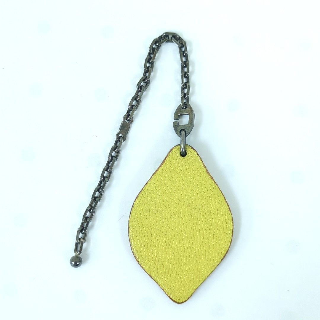 HERMES エルメスフルーツ チャーム キーホルダー シトロン レモン