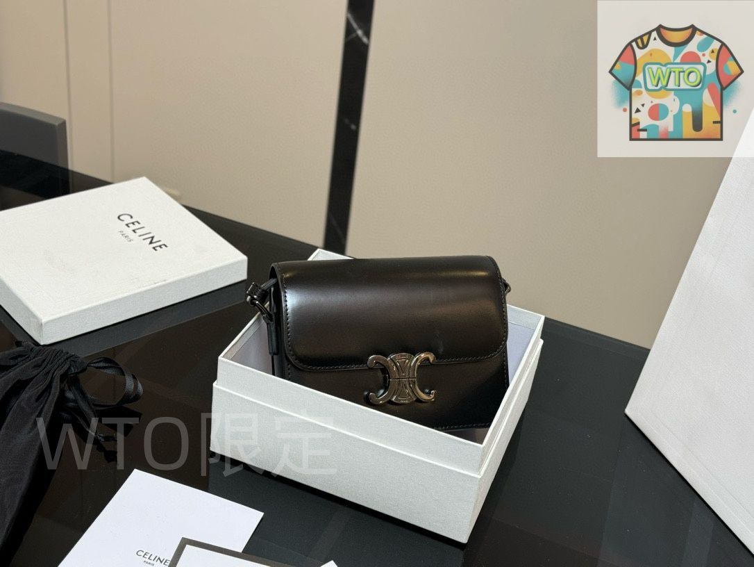 Celine] トリオンフ ミニバッグ - 専用ボックス付き | セリーヌ