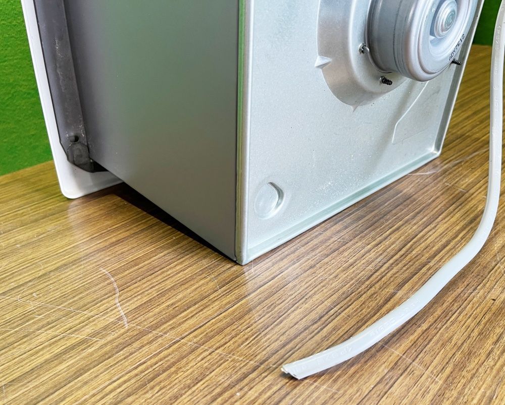 美品！ 【三菱電機】 換気扇・ロスナイ [本体]ダクト用換気扇 天井埋込 