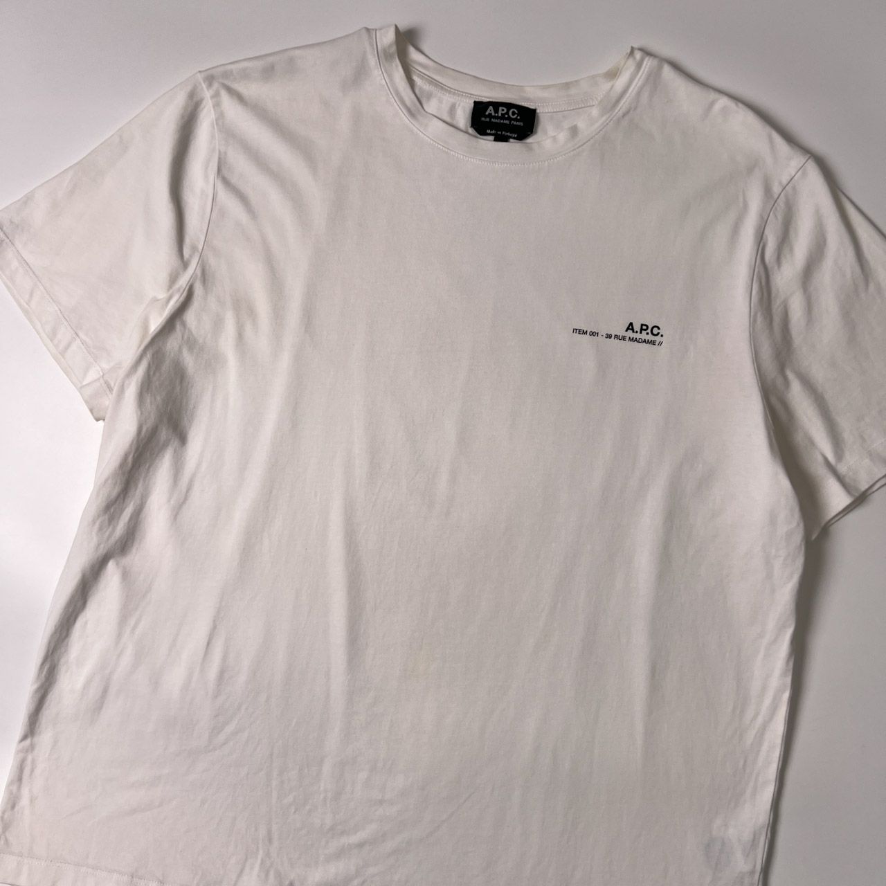 新品未使用A.P.C.（アーペーセー）Rue Madame 半袖Tシャツ 楽天市場】【正規取扱店】A.P.C.(アーペーセー) Tシャツ Petite Rue