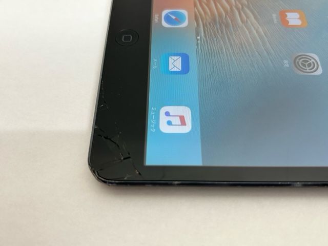iPad mini 3 ゴールド64GB 本体➕キティ - メルカリ