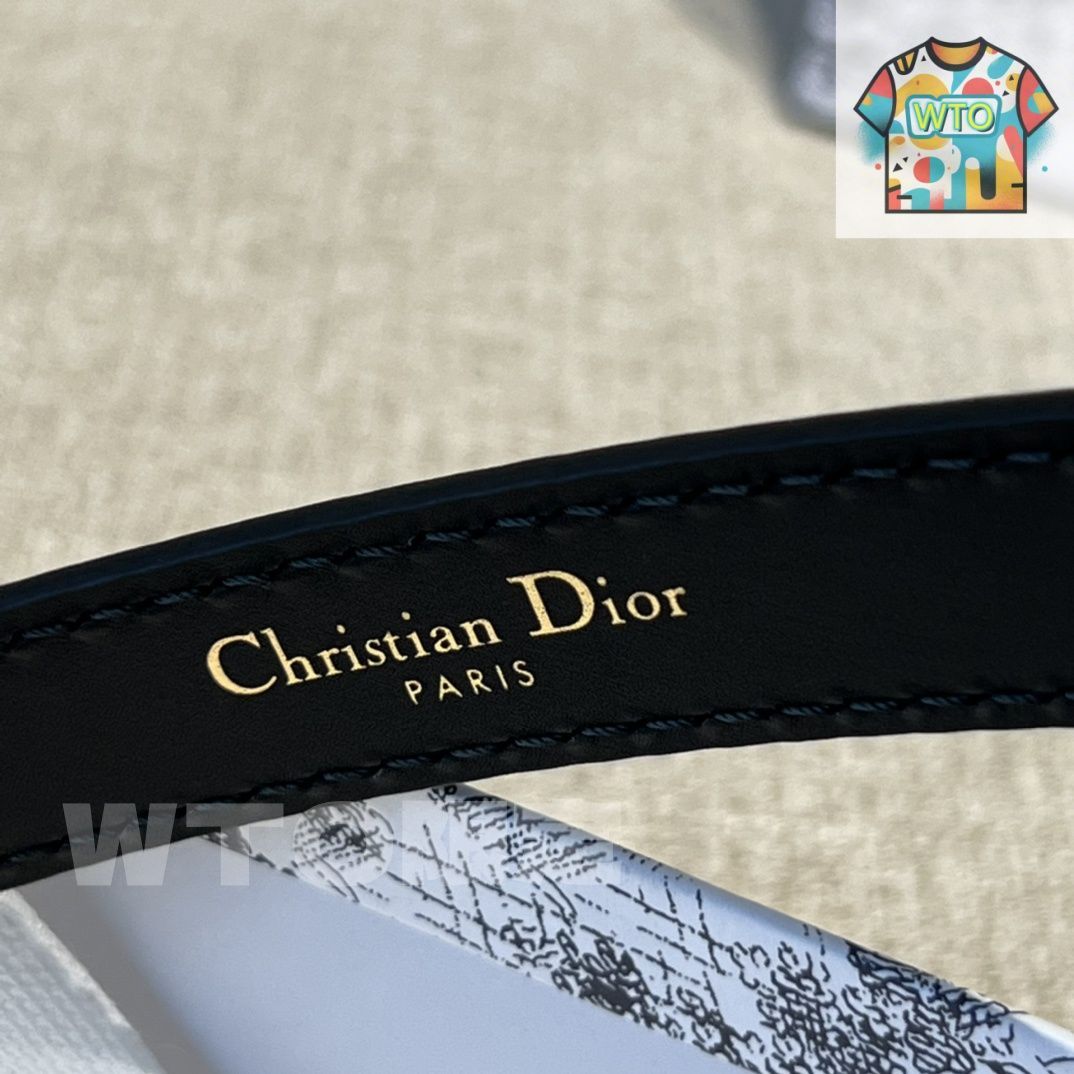 Dior ベルト05-1-FB44 - メルカリ
