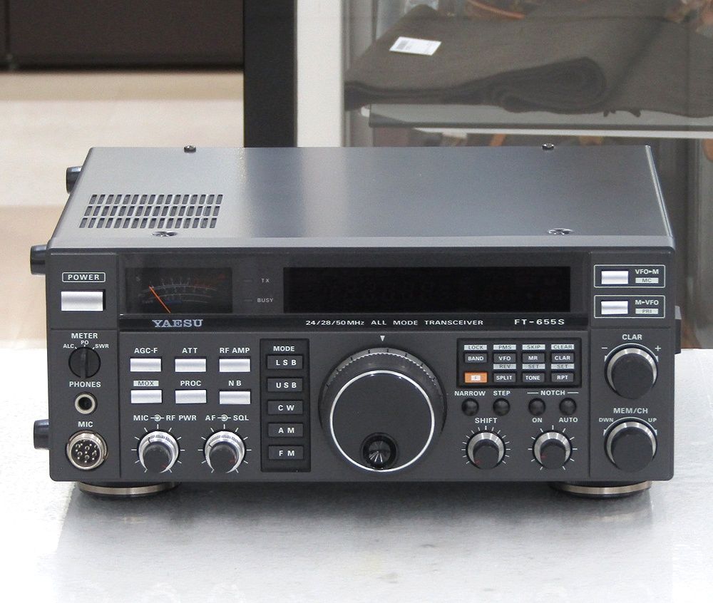 YAESU FT 655 S