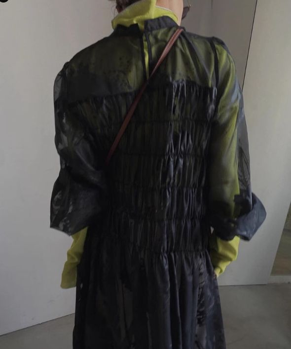 新品 AMERI VINTAGE アメリヴィンテージ RUBBER PAINT ART SHEER DRESS