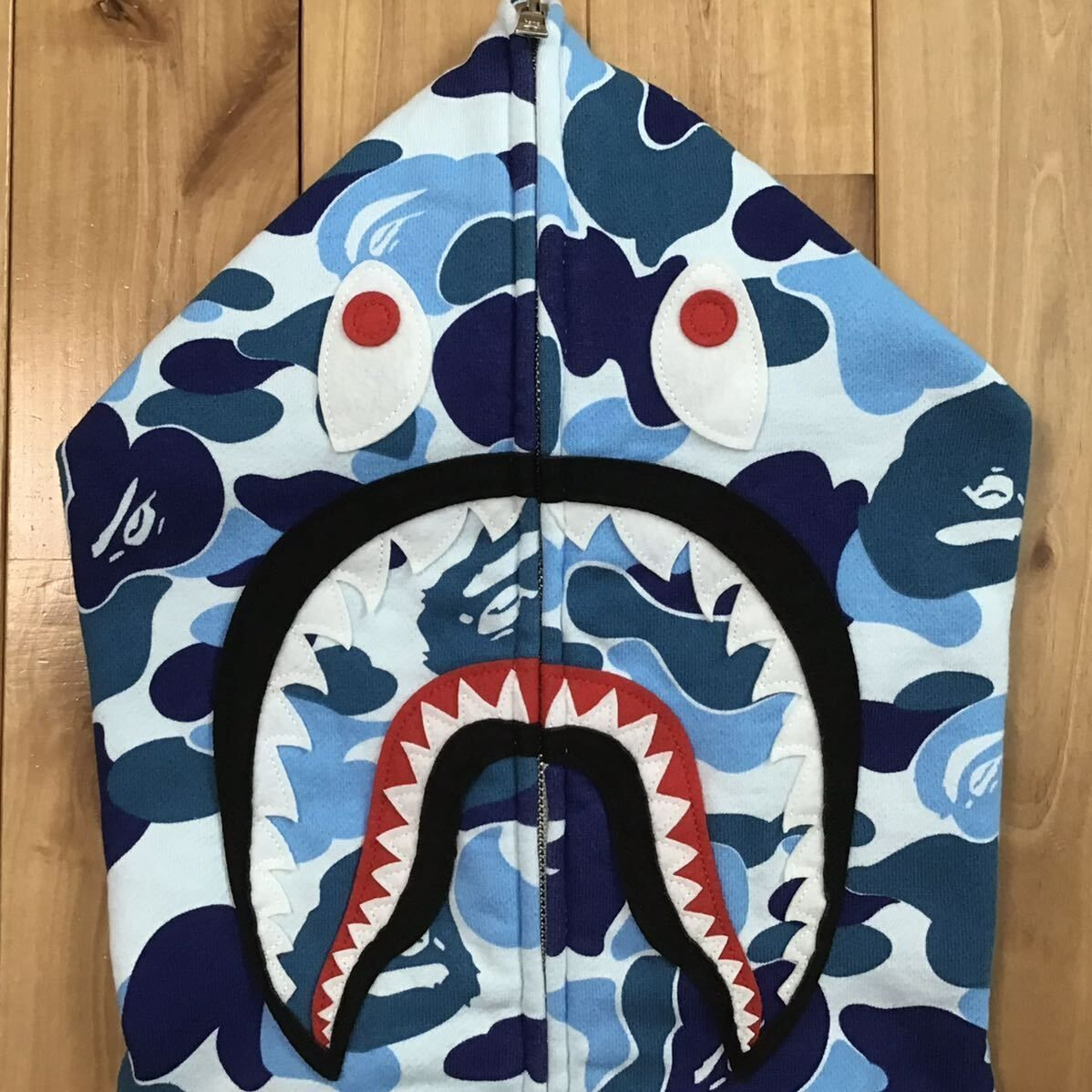 BAPE★ABC カモ シャーク フルジップパーカー ブルー 送関込み ABC camo Blue シャーク パーカー Mサイズ shark full zip