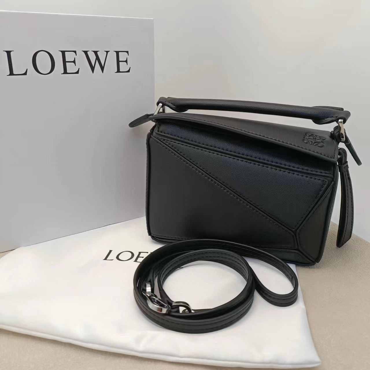 LOEWE ロエベ ショルダーバッグパズルバッグ ミニ ブラック