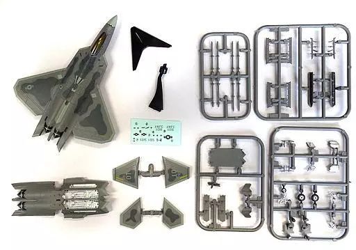 エフトイズ 1/144 F-22A アメリカ空軍第422試験評価飛行隊 Amazon.co.jp: エフトイズ 1/144 F-22A アメリカ空軍第422試験