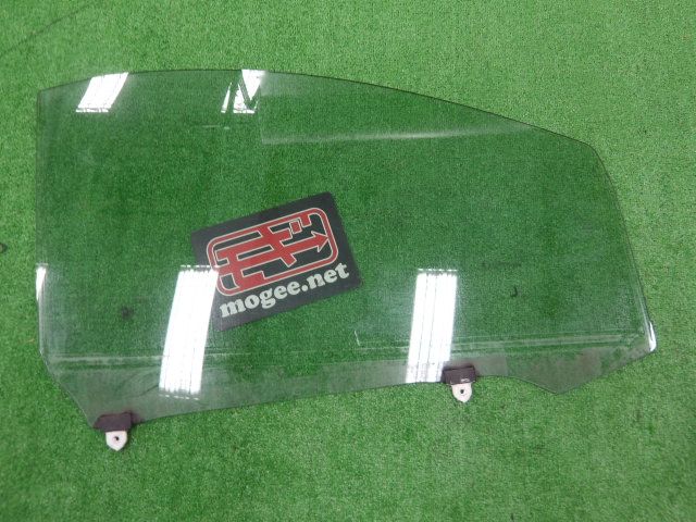 4FQ7545 AEL3 トヨタ アルファード ANH20W/ANH25W 前期 240S 8人 フロント右ドアガラス　M505