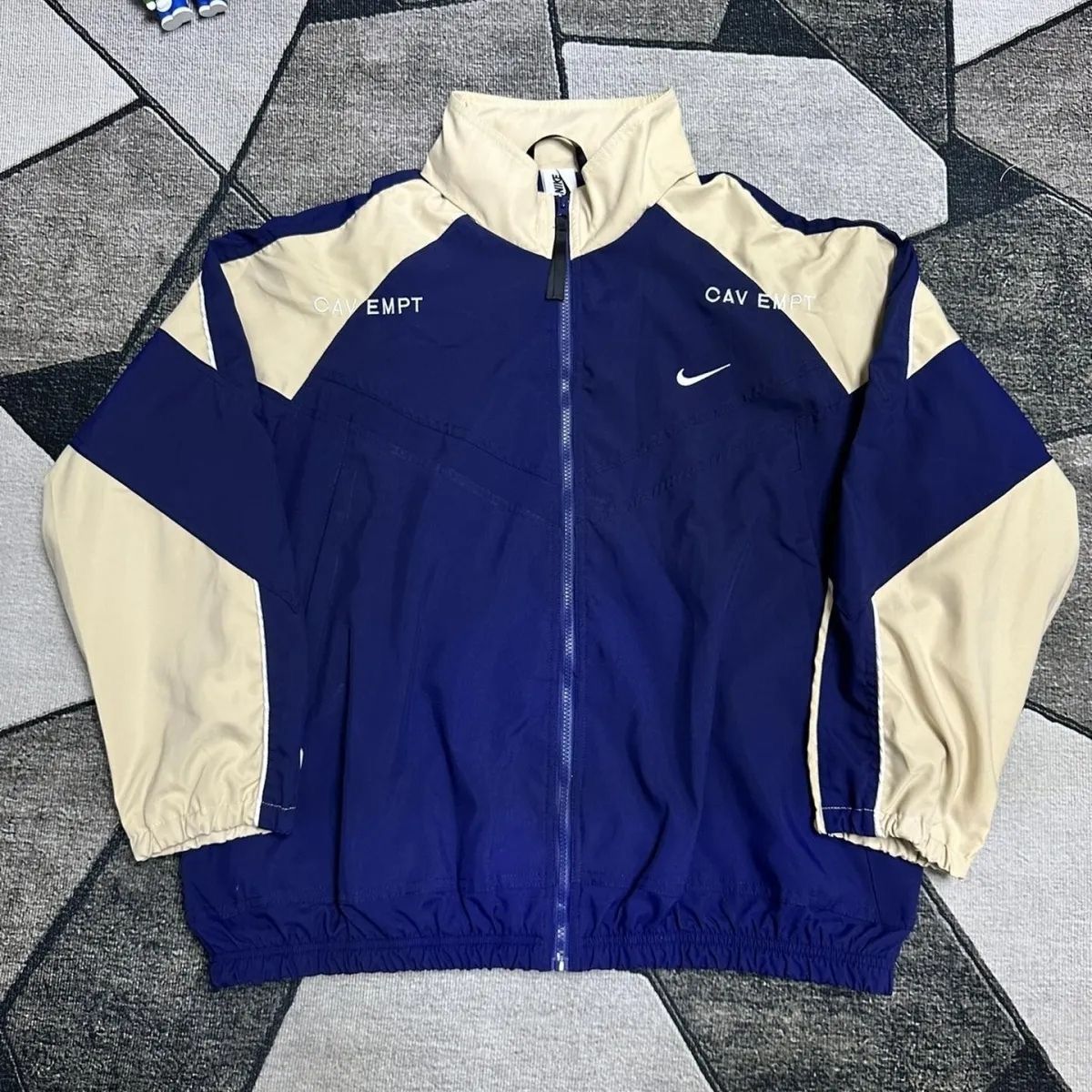 Nike × cav empt ナイロンジャケット NIKE - Sサイズ c.e cavempt cav empt nikeの通販 by あ's shop