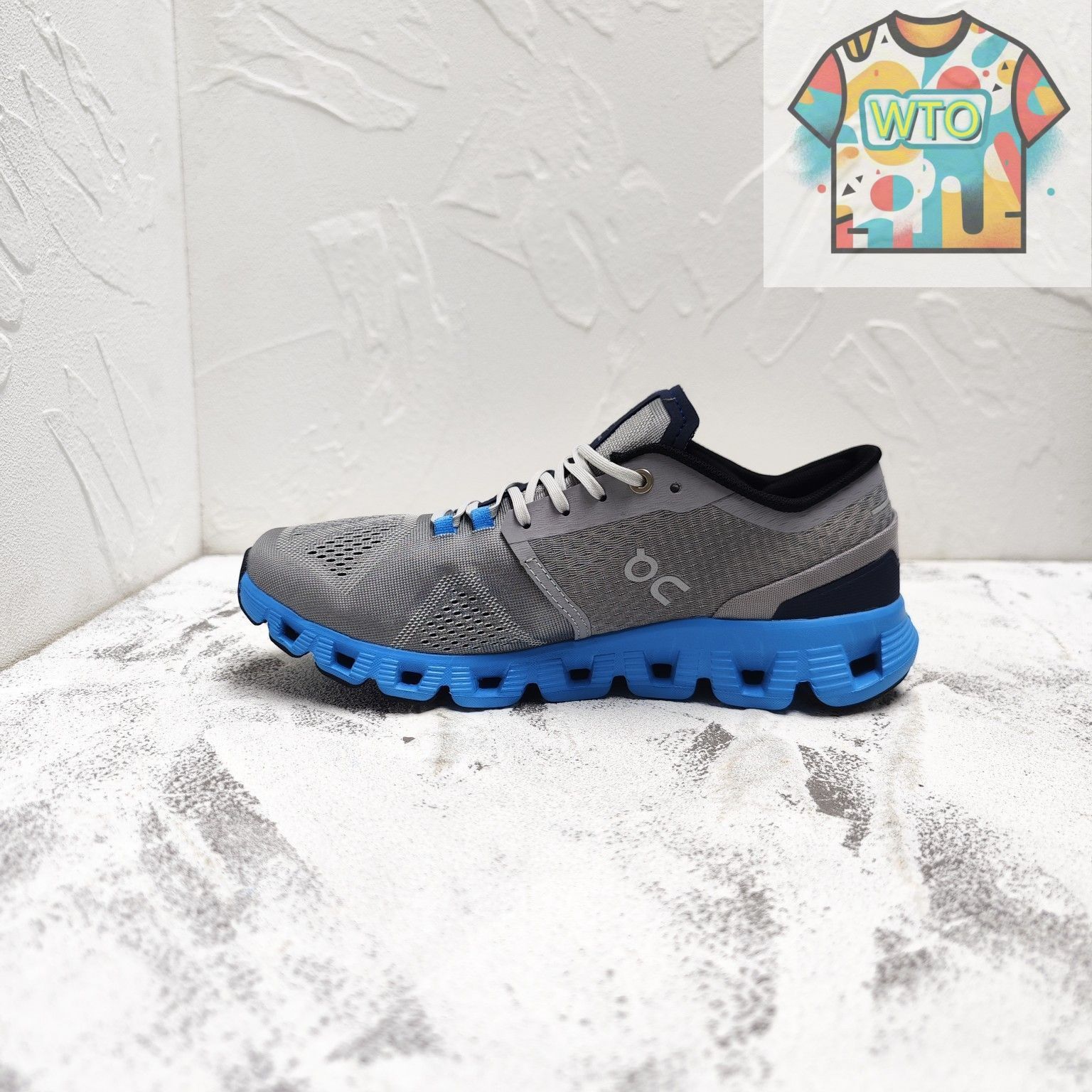 On Cloud X Sneakers オン クラウドX ジョギング スポーツ