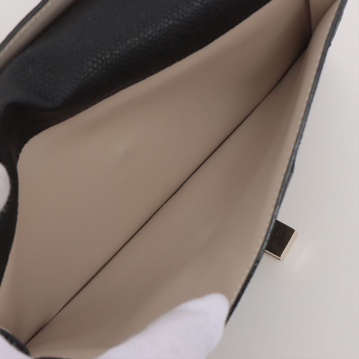 極美品 ヴァレクストラ イジィデ レザー 長財布 二つ折り ウォレット  