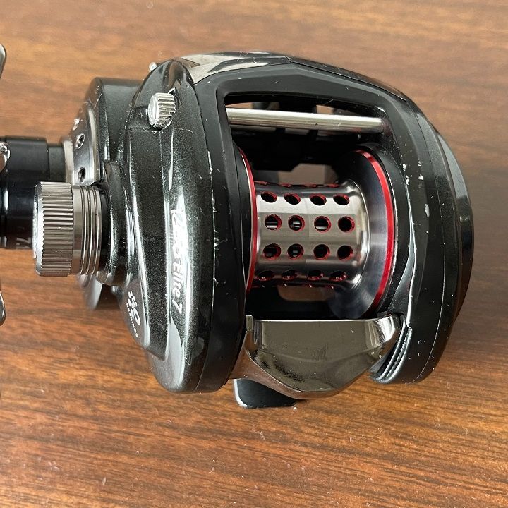 Abu Garcia REVO ELITE 7-L／アブ ガルシア、レボ、エリート７、ベイトリール、左ハンドル、左巻き