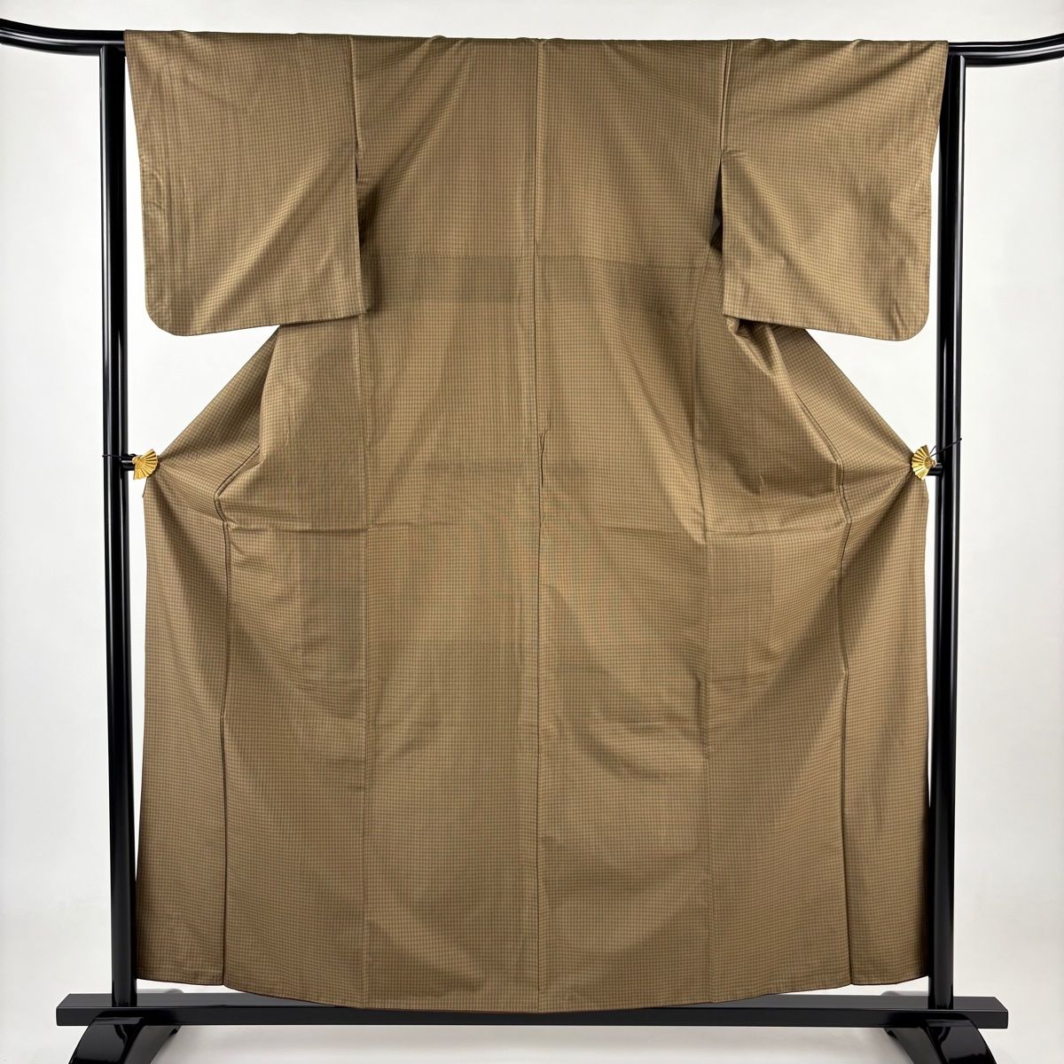 紬 身丈160.5cm 裄丈63cm S 袷 幾何学模様 茶色 正絹 秀品 【中古