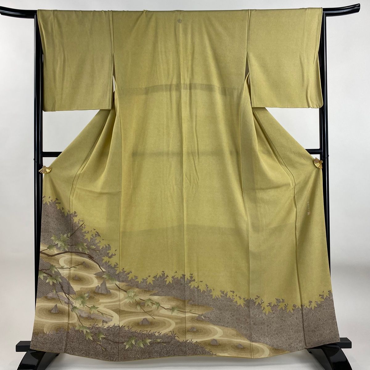 付下げ 身丈162.5cm 裄丈65cm M 袷 落款 枯山水 楓 からし色 正絹 秀品 一つ紋