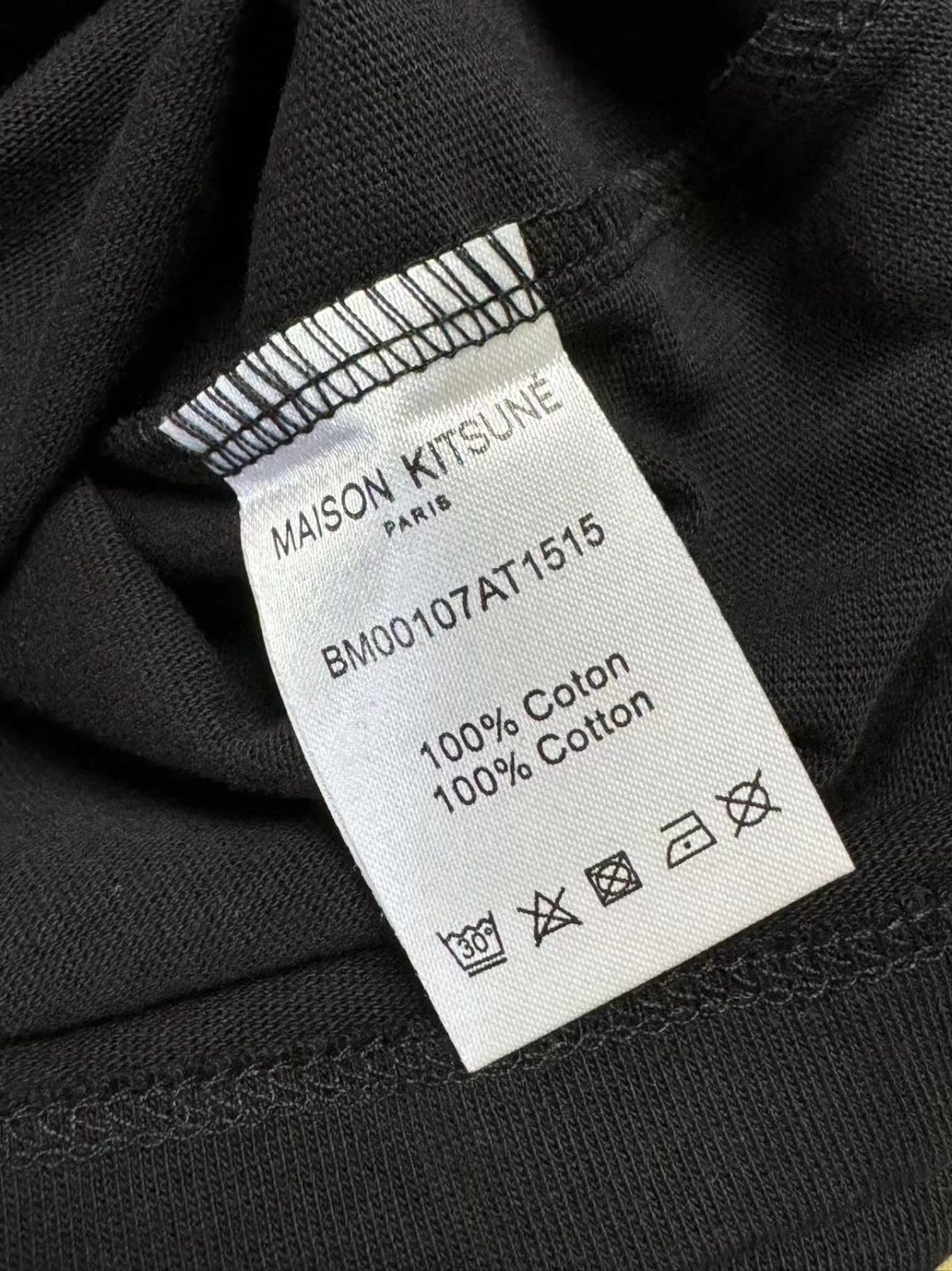 メゾンキツネ tシャツ レディース 半袖 MAISON KITSUNE ワンポイント ポケット 付き ラウンドネック 丸襟 FOX コットンブラック