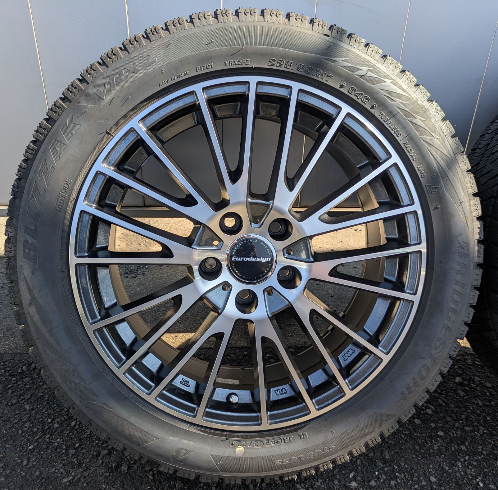 送料無料 阿部商会 Eurodesign CALWER 7.5J-17 +45 5H-108 (17インチ) 5H108 7.5J+45 KUMHO SOLUS 4S HA32 ソルウス オールシーズンタイヤ 225⁄55R17 \u003cbr