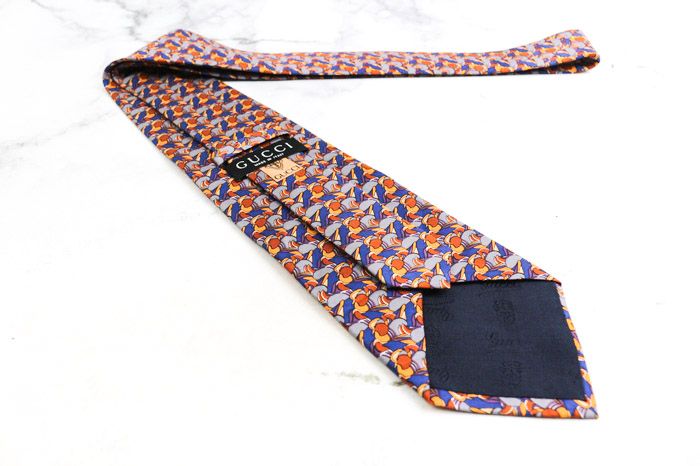 グッチ ブランドネクタイ クレスト紋章 総柄 動物柄 鳥 イタリア製 PO