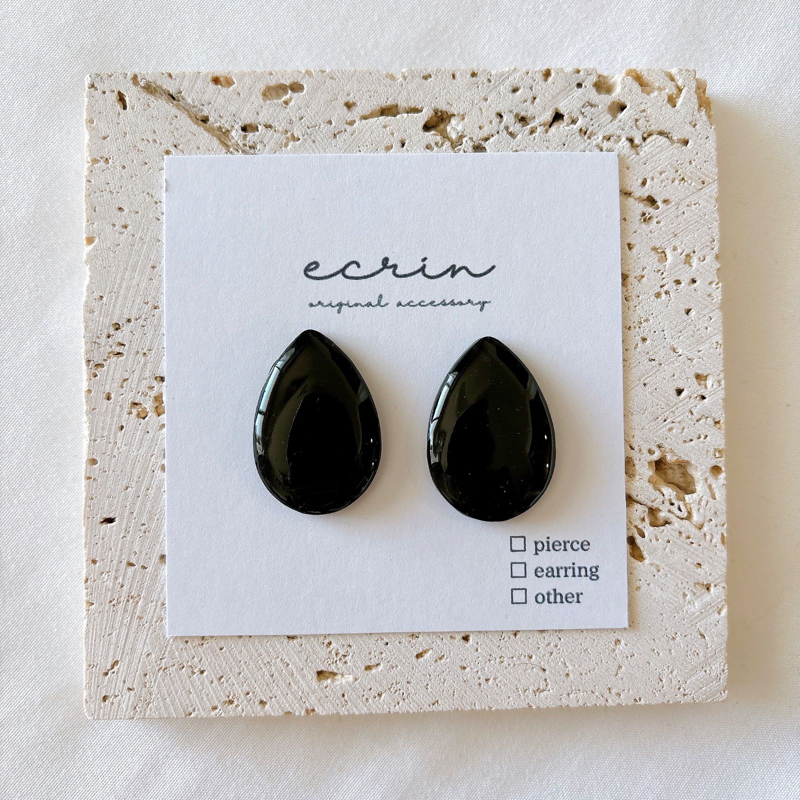 1570】カボション タッセル ハンドメイドアクセサリー ピアス