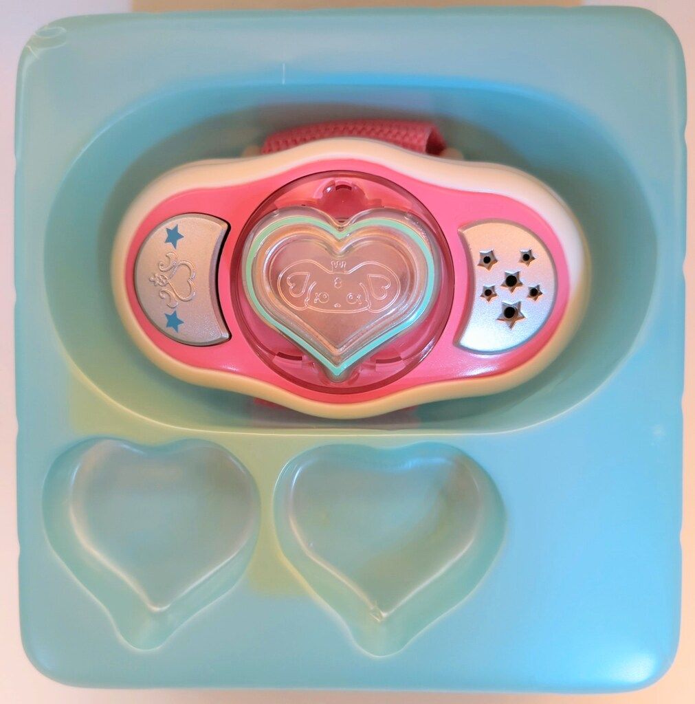 バンダイ ふたりはプリキュア(初代) レインボーブレス 箱は未開封 バンダイ ふたりはプリキュア(初代) レインボーブレス 箱は未