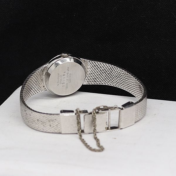 良品 SEIKO ラウンド シルバー クォーツ レディース腕時計 1014 良品 SEIKO ラウンド シルバー クォーツ レディース腕時計 1014