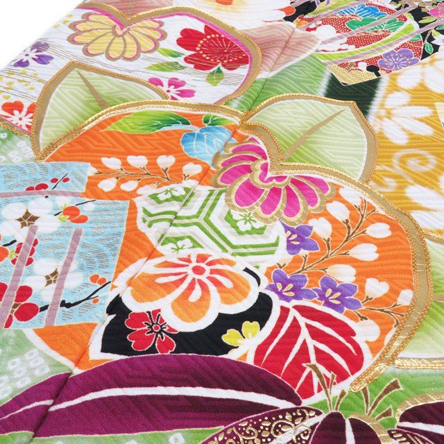 中振袖 正絹 縮緬 金銀彩 金糸 日本刺繍 花草流水 昭和レトロ アンティーク 振袖 着物 中古 正絹 金駒刺繍 流水に花模様 源氏香 地模様 白色