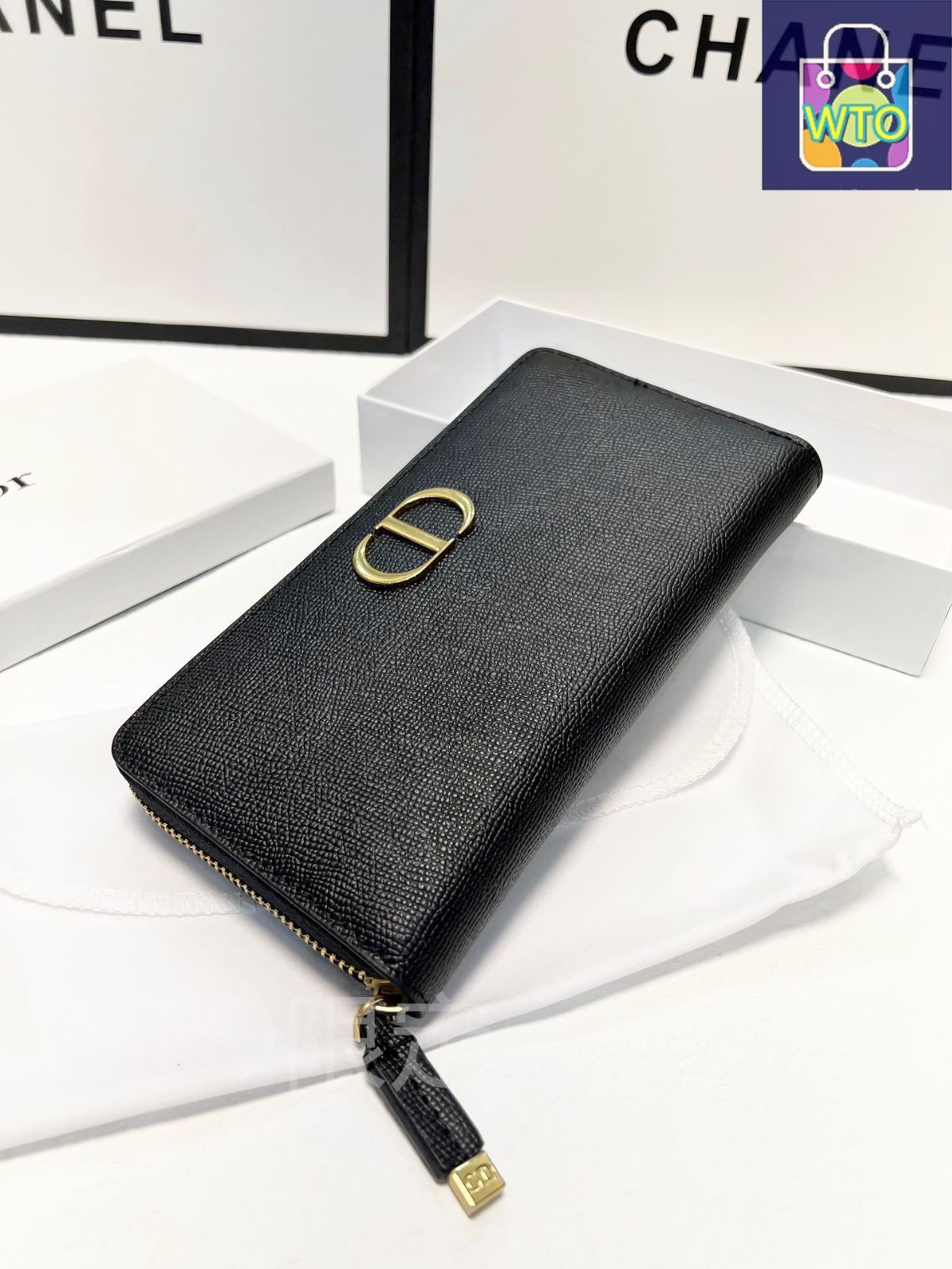今日特価】DIOR 人気爆発のモノジップクラッチ！送料無料で今の