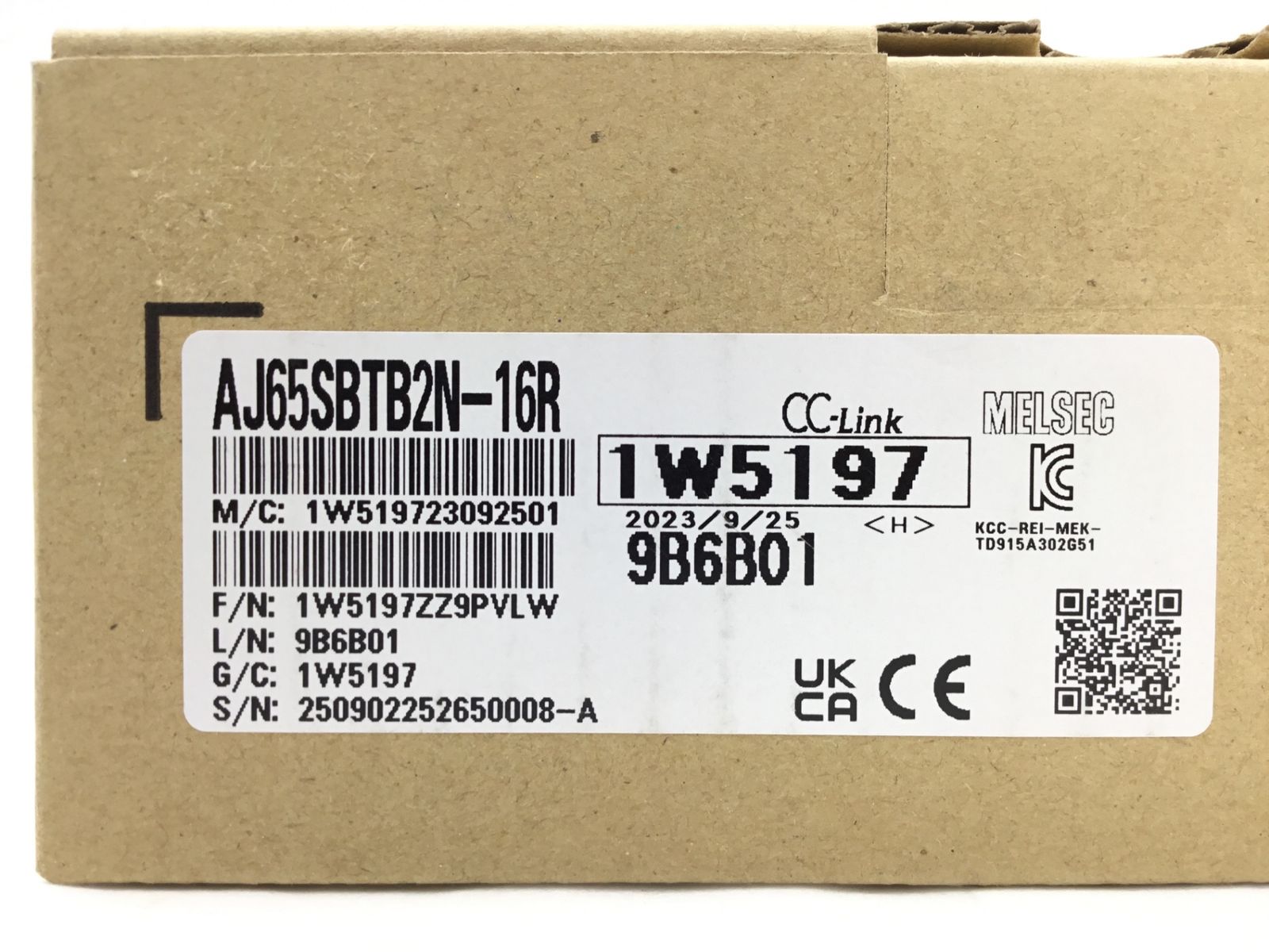 三菱電機 MELSEC CC-Link小形タイプリモートI Oユニット 出力ユニット AJ65SBTB2N-16R ITIFQAOFNIVI エコツール半田店 M02