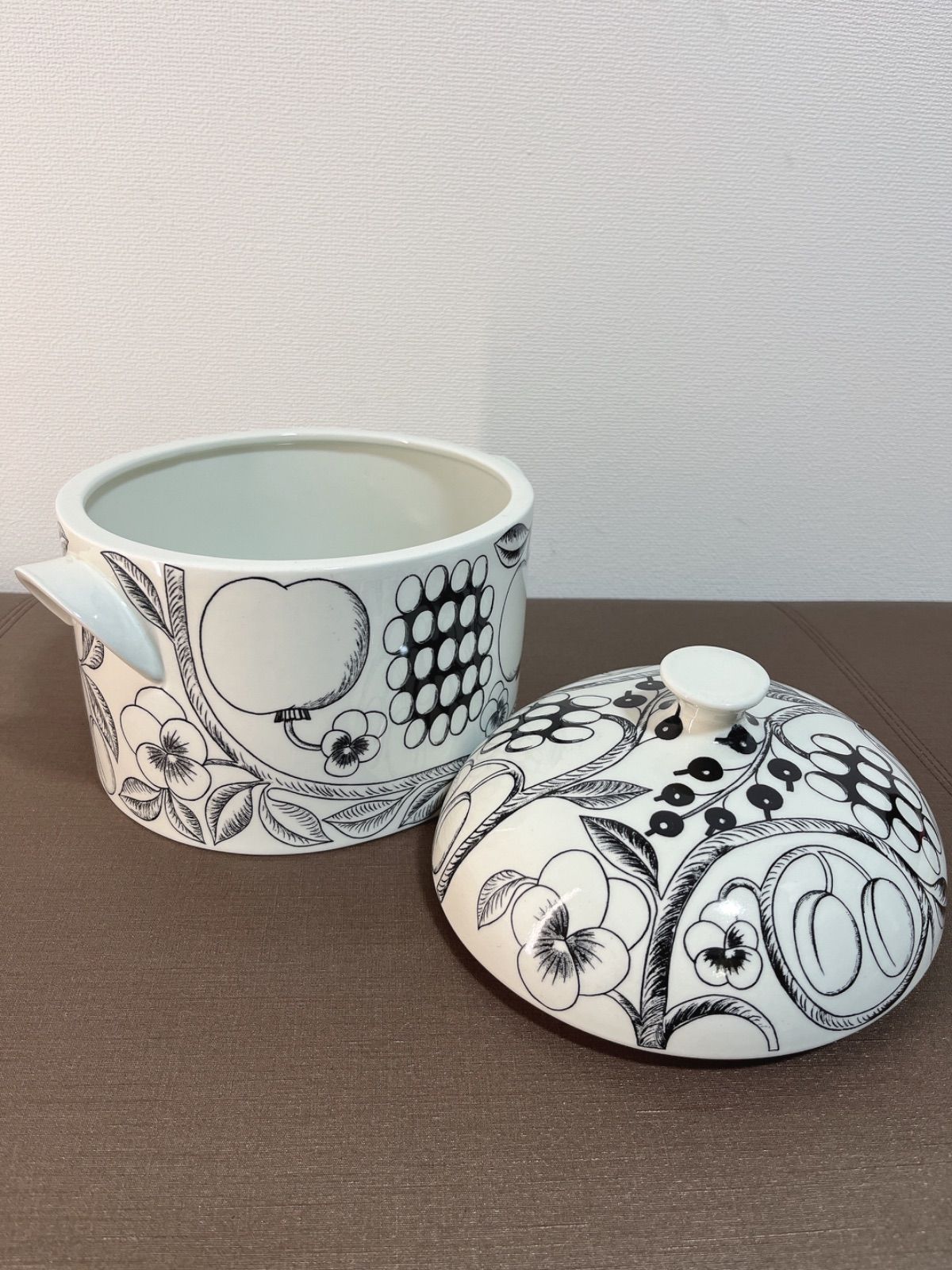 アラビアパラティッシ イエローチューリン（ふた付き）