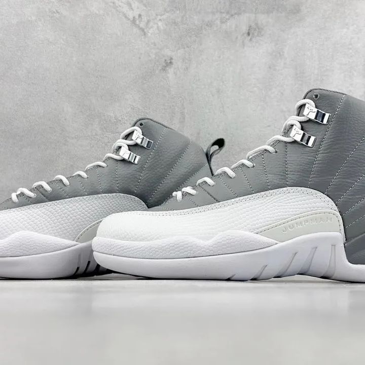 ナイキ Nike Air Jordan 12 Retro 