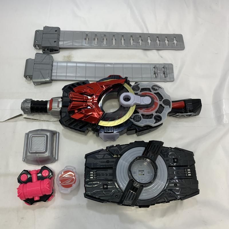 BANDAI DXデザイアドライバー＆DXゾンビレイズバックル＆レイズバックルホルダー