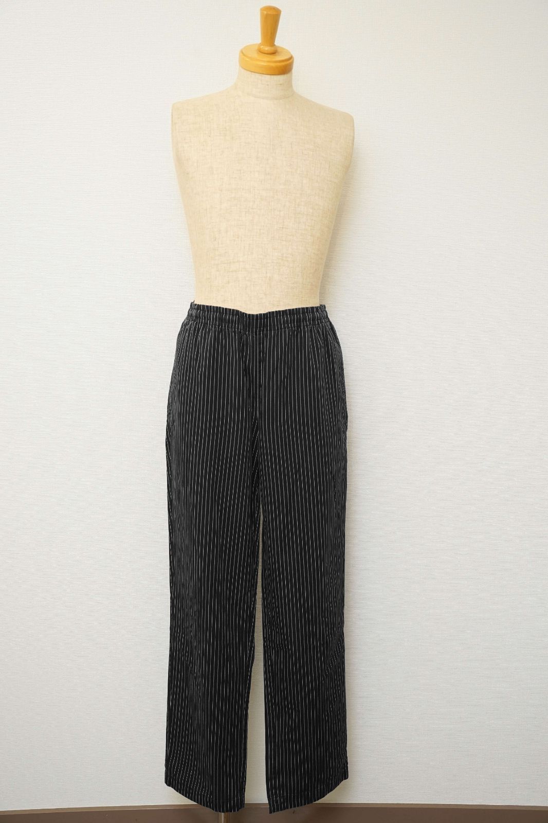 フレンチコックパンツ