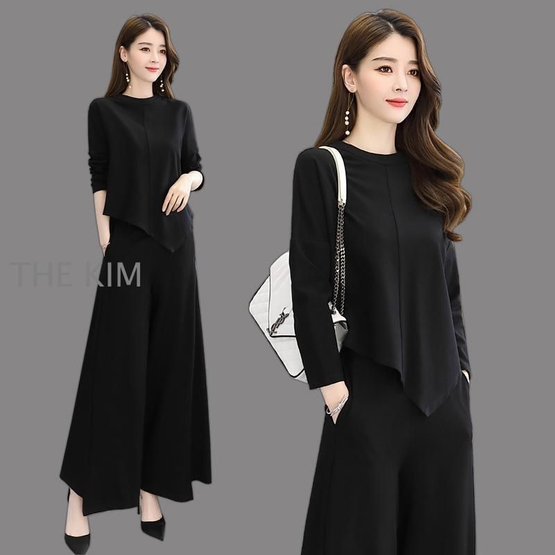 服 母