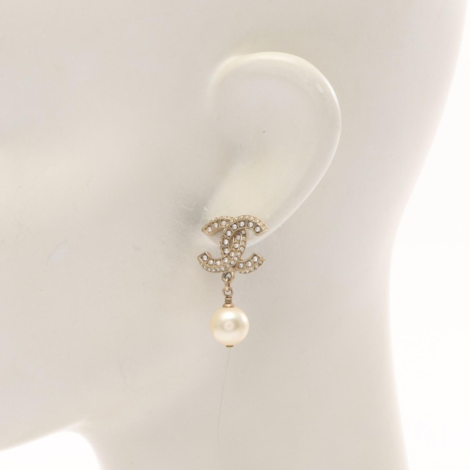 CHANEL ピアス