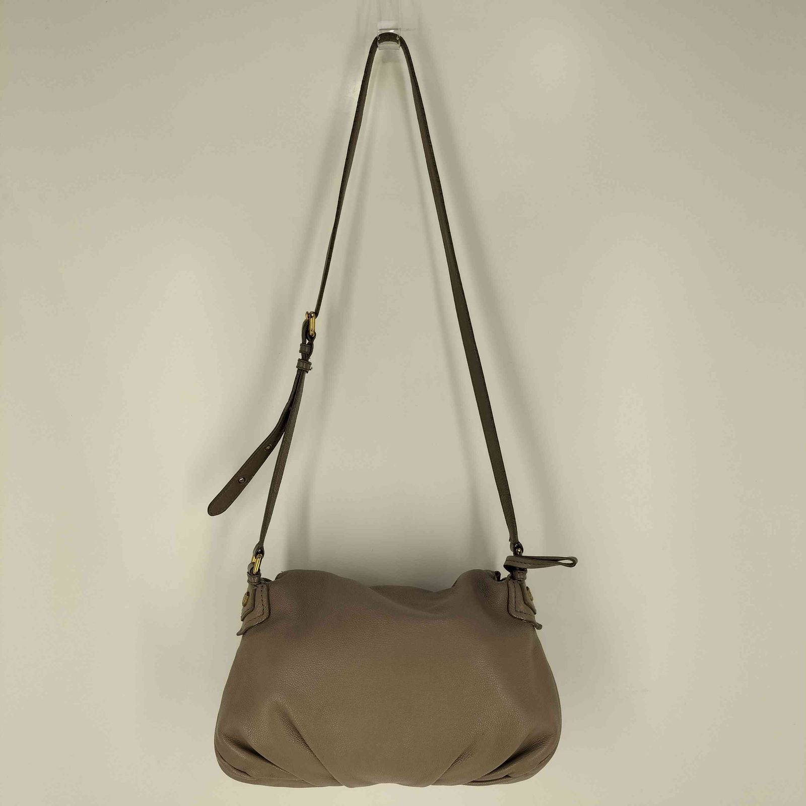 マークバイマークジェイコブス Marc by Marc Jacobs プレート