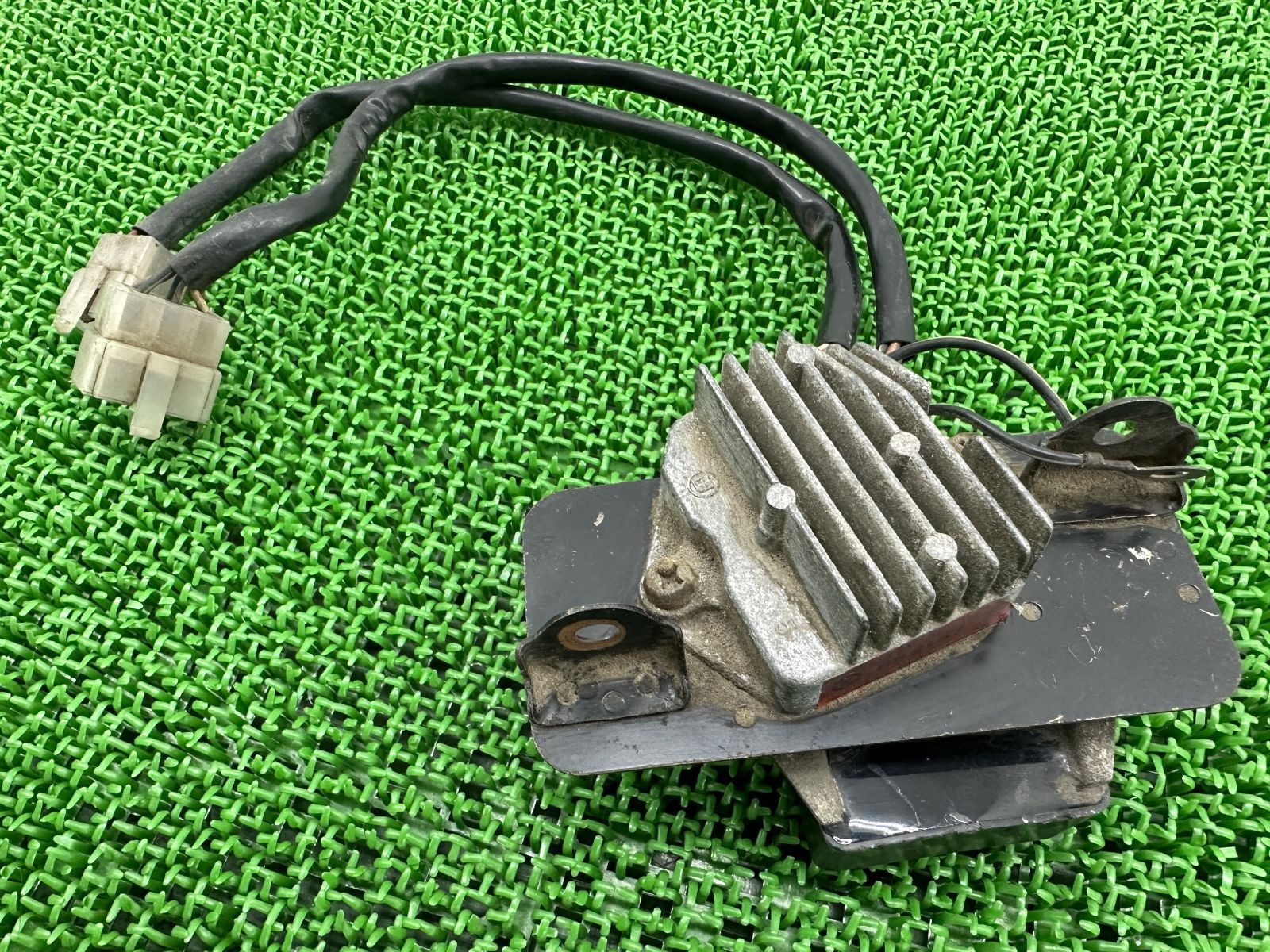 ＧＳＸ400ＦＳインパルス ＧＳＸ400Ｆ レギュレーター 新品 即決 レギュレーター レクチ GSX400F GSX400FS インパルス R89社外 GSX400F