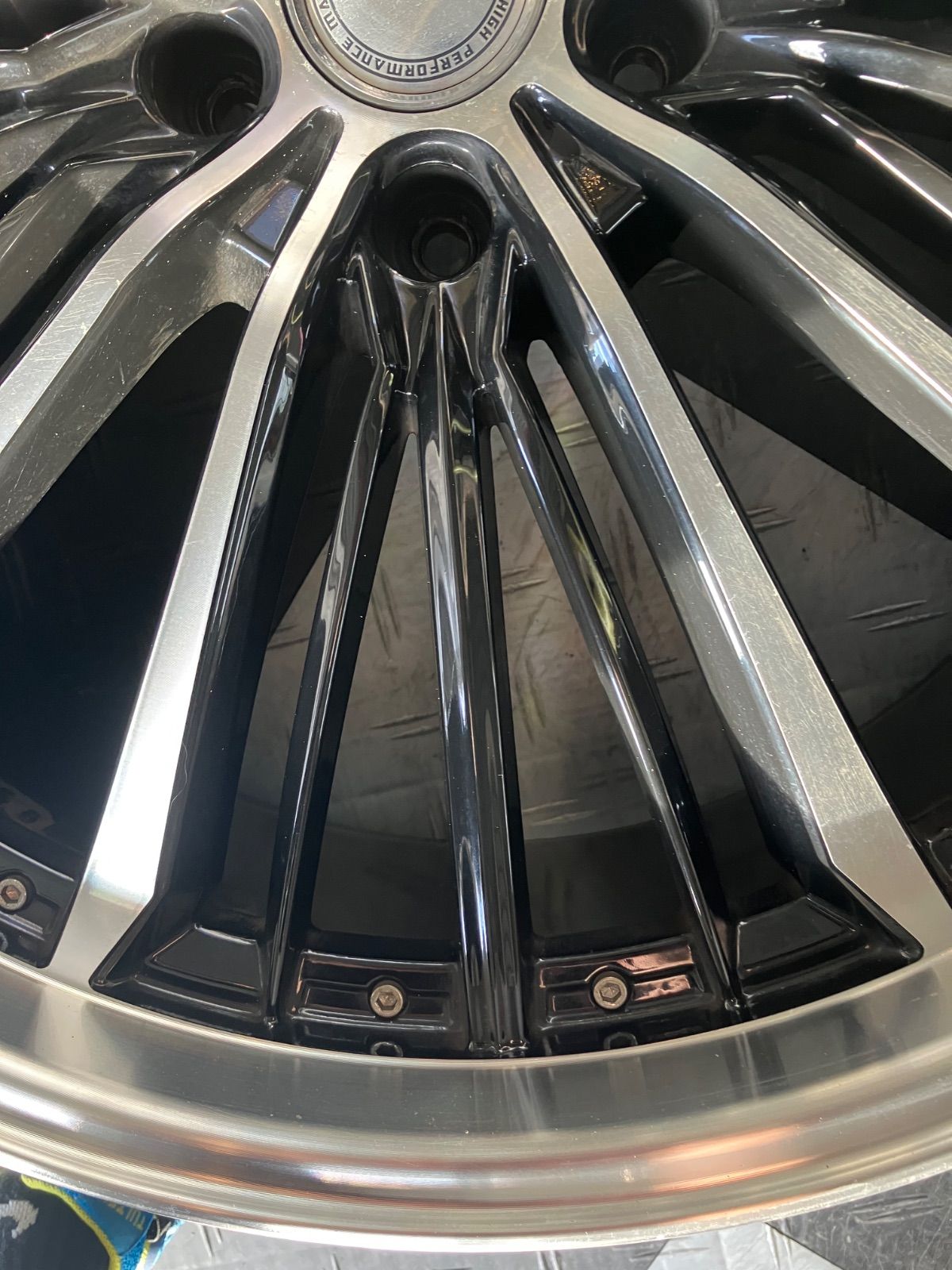 み ルイス RB10 22インチ 実測＋38 8.5J PCD114.3 5穴 4本セット FFCRYSTALESIA_COM