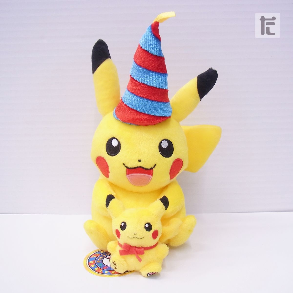 ポケモン - ★美品★ポケモンセンター★ピカチュウ★ぬいぐるみ Amazon.co.jp: Pokemonポケモンセンタークラフト展 ピカチュウ