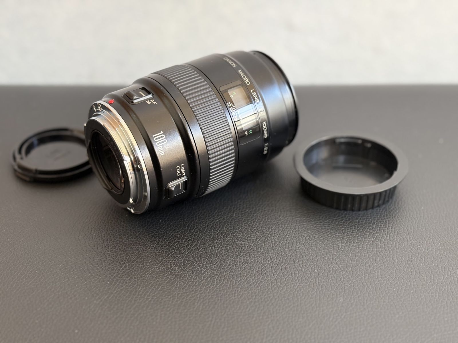 公式 Canon Macro 100mm f/2.8 キヤノン EFレンズ Canon EF 100mm f