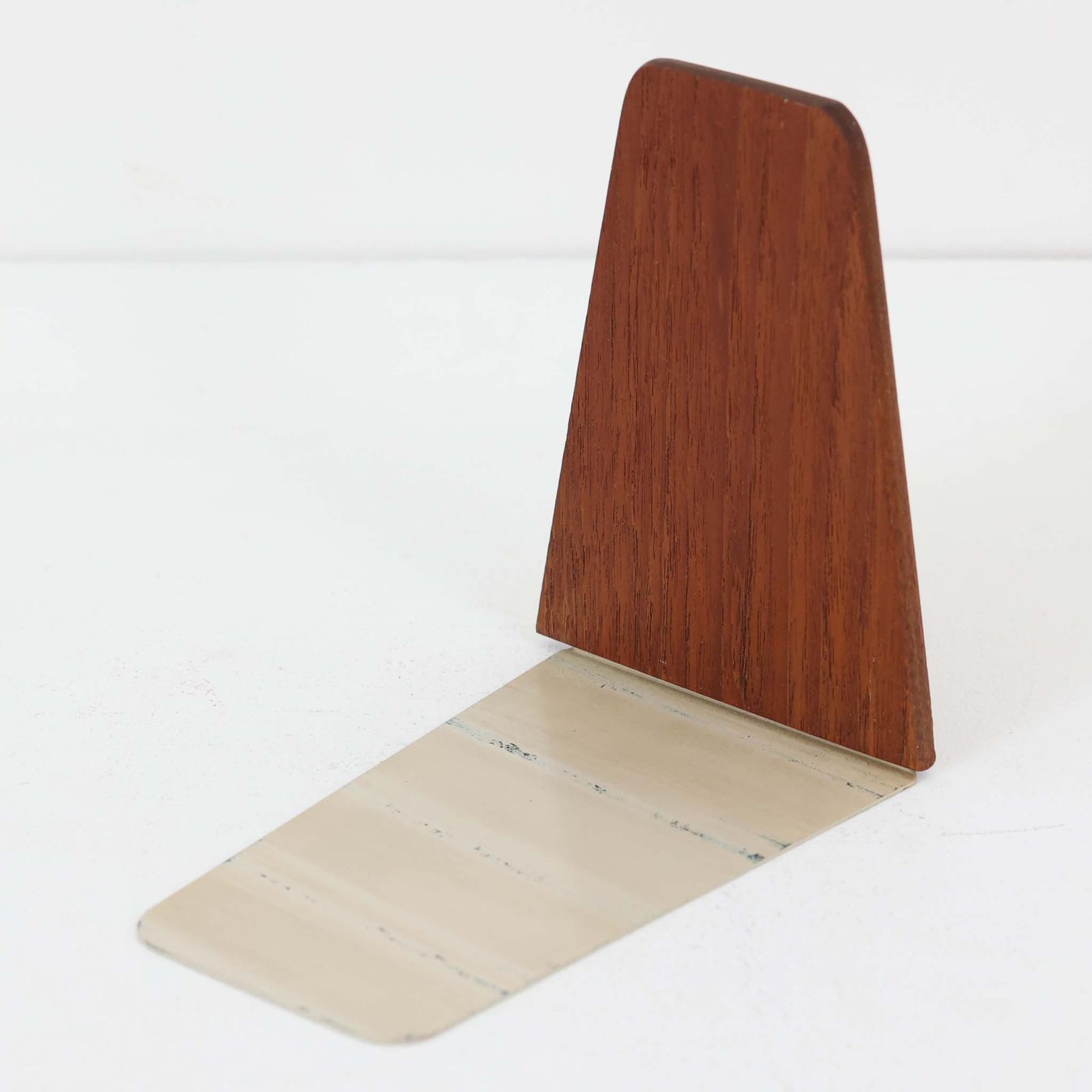 デンマーク製 北欧ビンテージ チーク材のブックエンド 4つセット 北欧 北欧インテリア 北欧家具 ハンス ウェグナー フィン TA15475