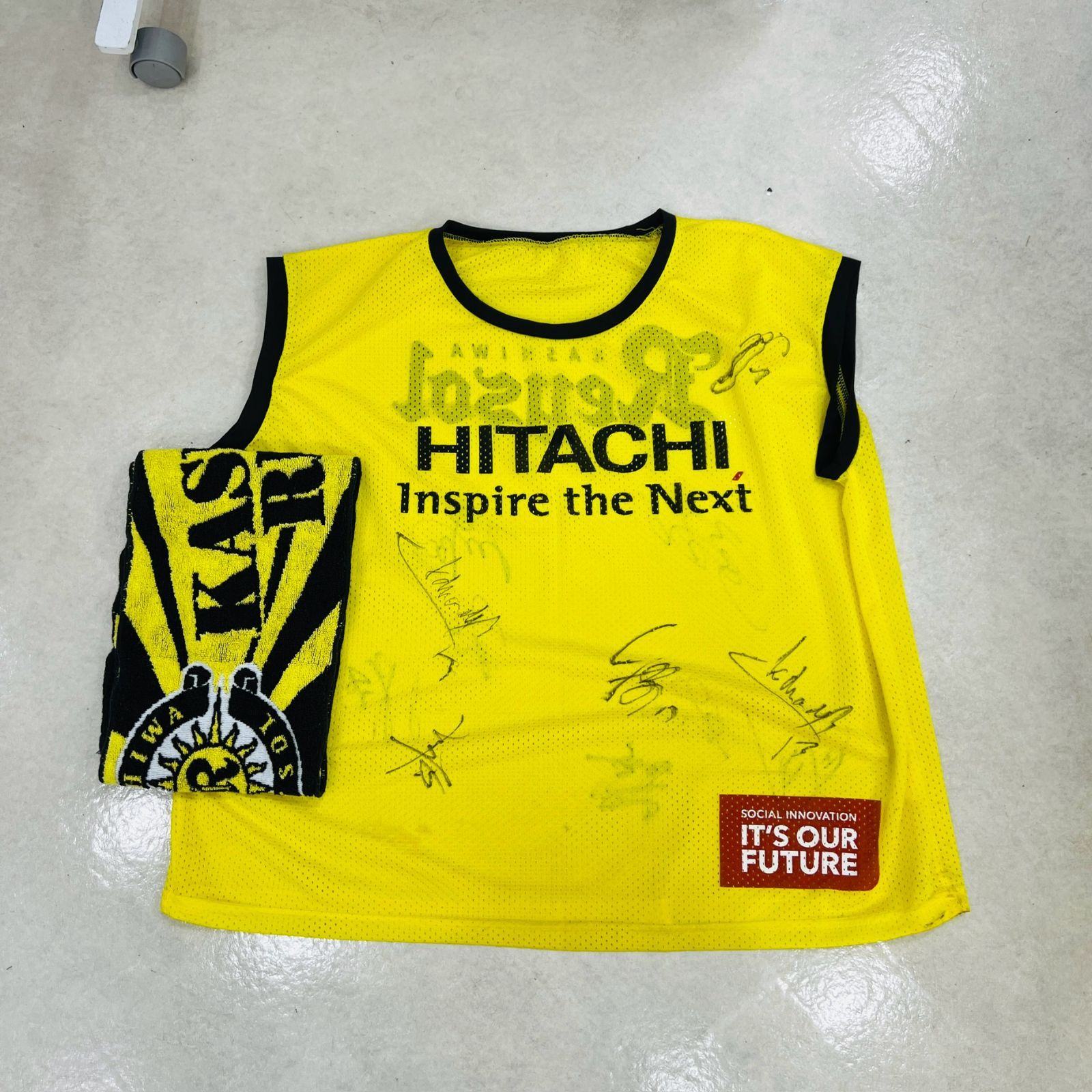 A【コレクション】柏レイソル 直筆サイン入りビブス タオルセット 応援 サッカー 日本代表 サイン入り 有名選手 直筆サイン入り