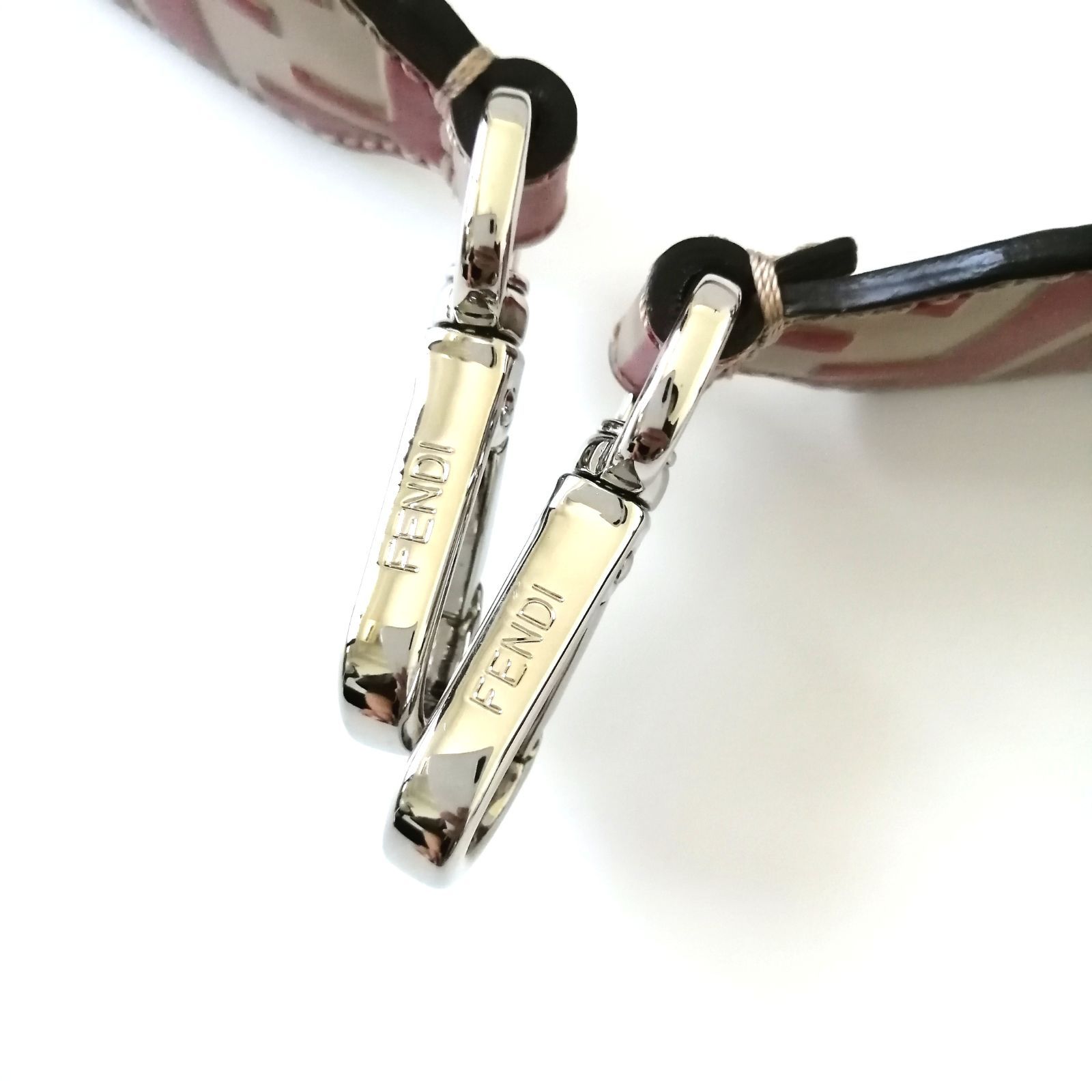 フェンディ FENDI