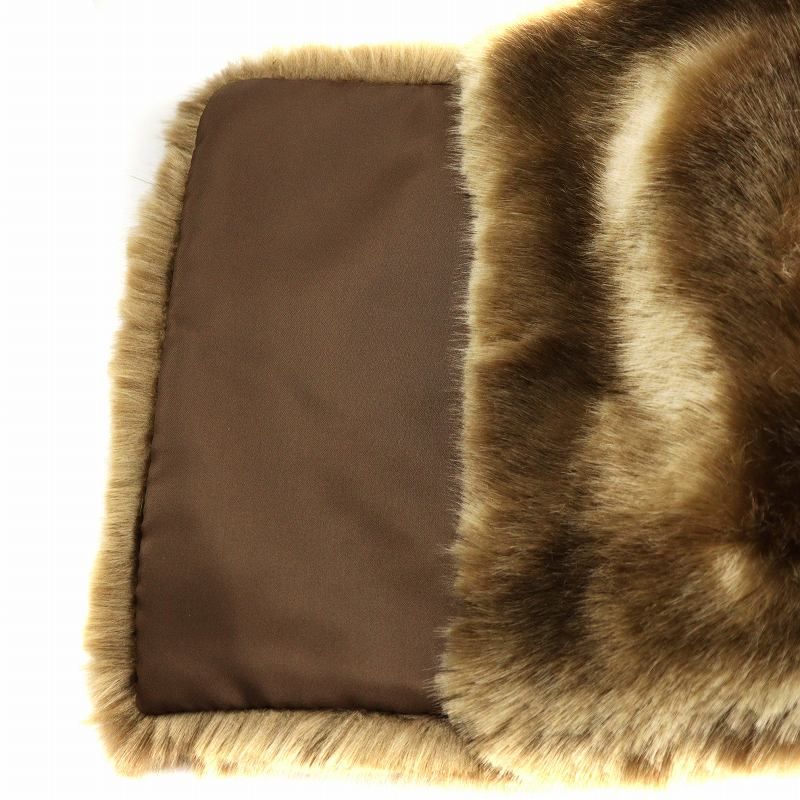 A POINT ETC アーポワン ウテセ ファーケープ - メルカリ 【新品】A