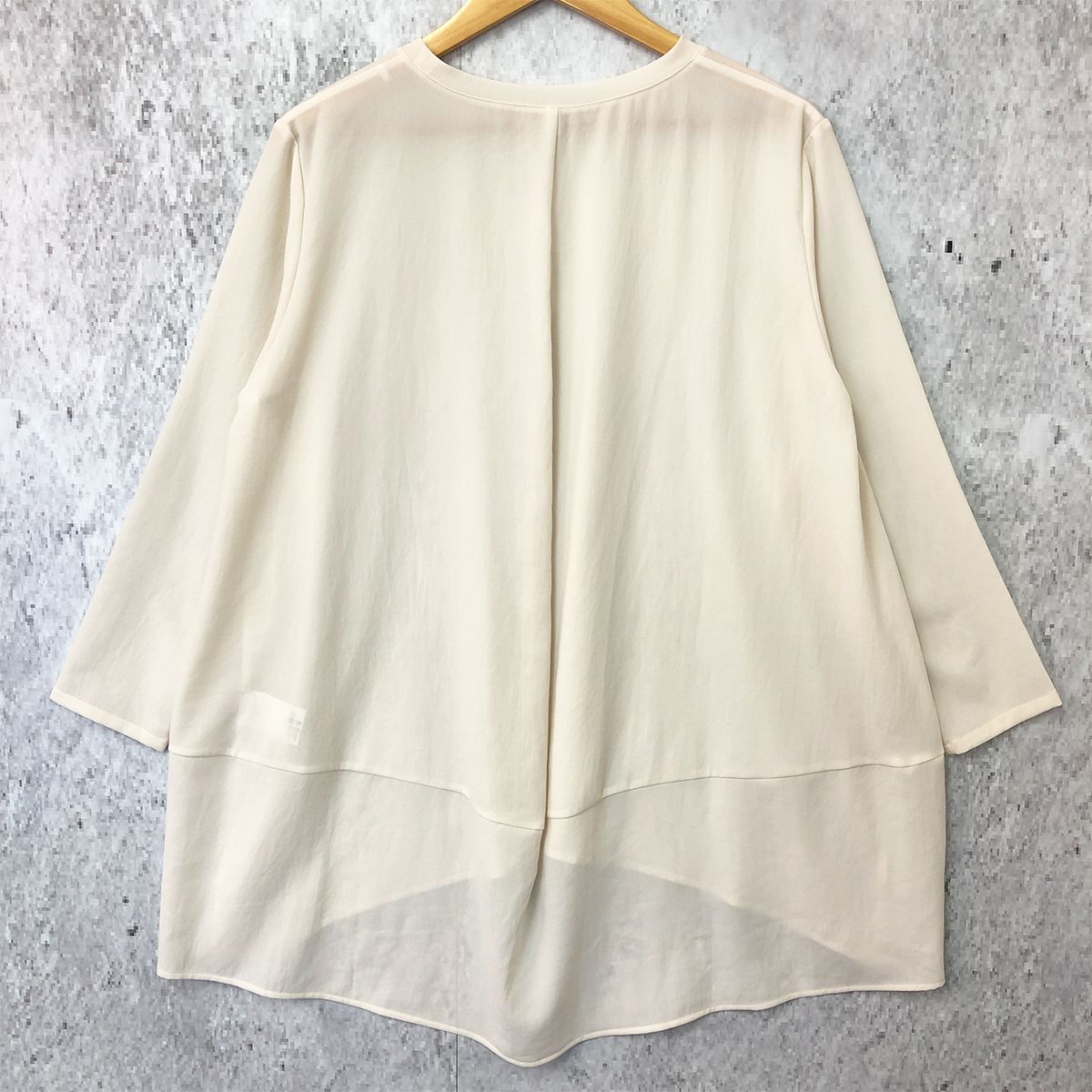 ⭐︎新品⭐︎ビアズリー⭐︎後ろドレープTブラウス⭐︎ホワイト⭐︎サイズF⭐︎ BEARDSLEY｜《LIVETART》後ろドレープ Tブラウス | Rakuten