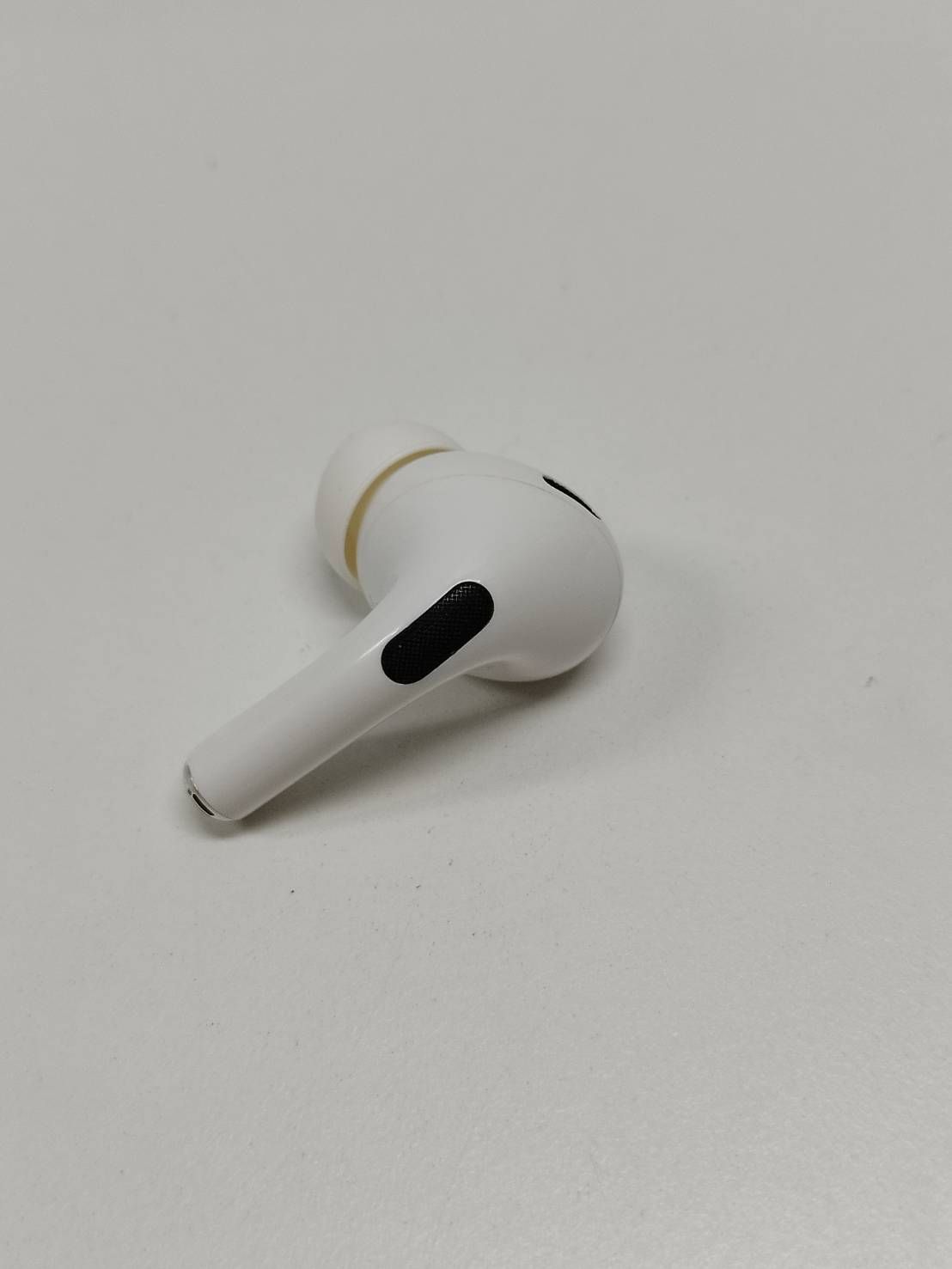 AirPods Pro 第二世代 左耳のみ 正規品】Apple AirPods Pro 第2世代/