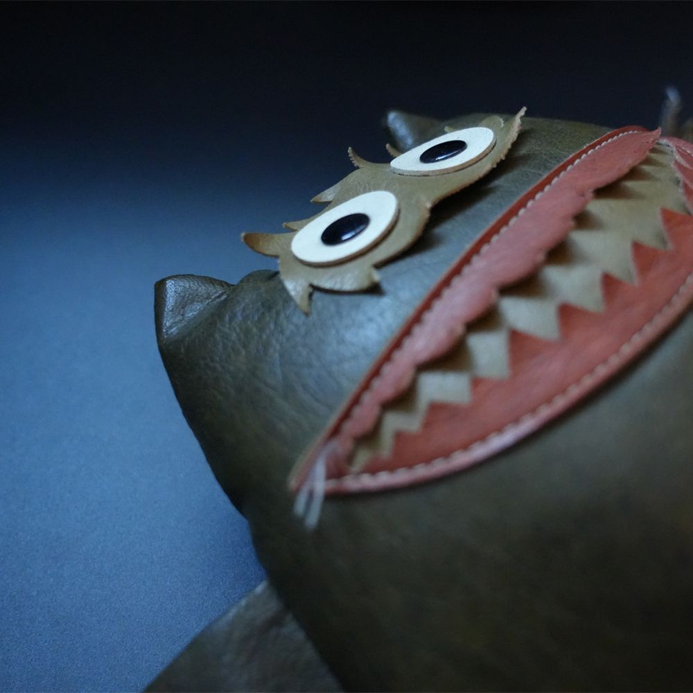 ヴィンテージ品】Eames NAUGA Monster / ナウガモンスター - メルカリ