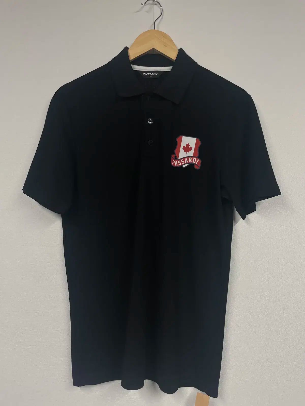 お買い得，大得価 ファサディー カラー 半袖Tシャツ Tシャツ